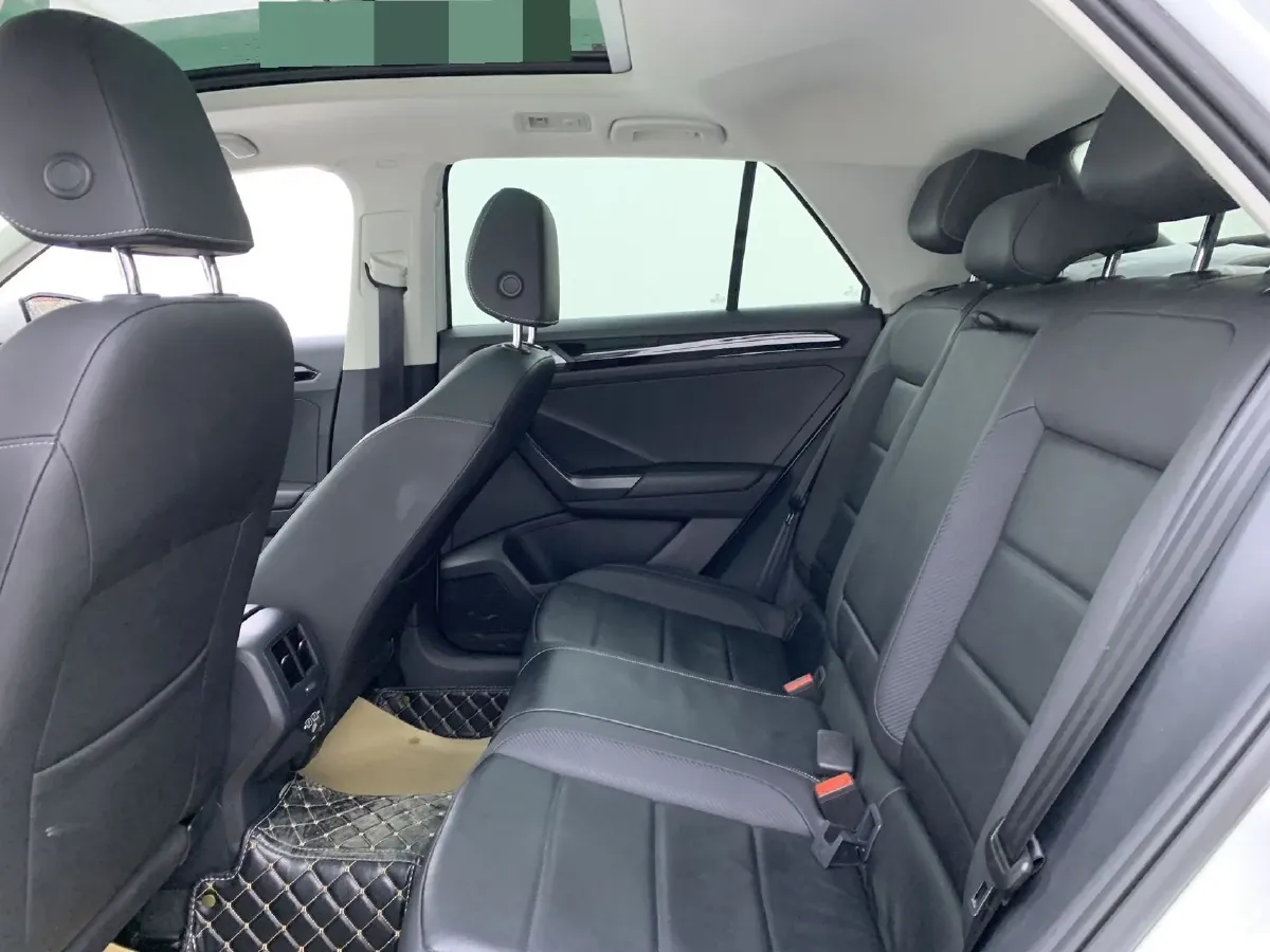 2018 Borgward BX7 2.0T 224HP L4 6AT,autocango,china used car exporter,china ev exporter,chinese used car exporter,chinese used ev exporter