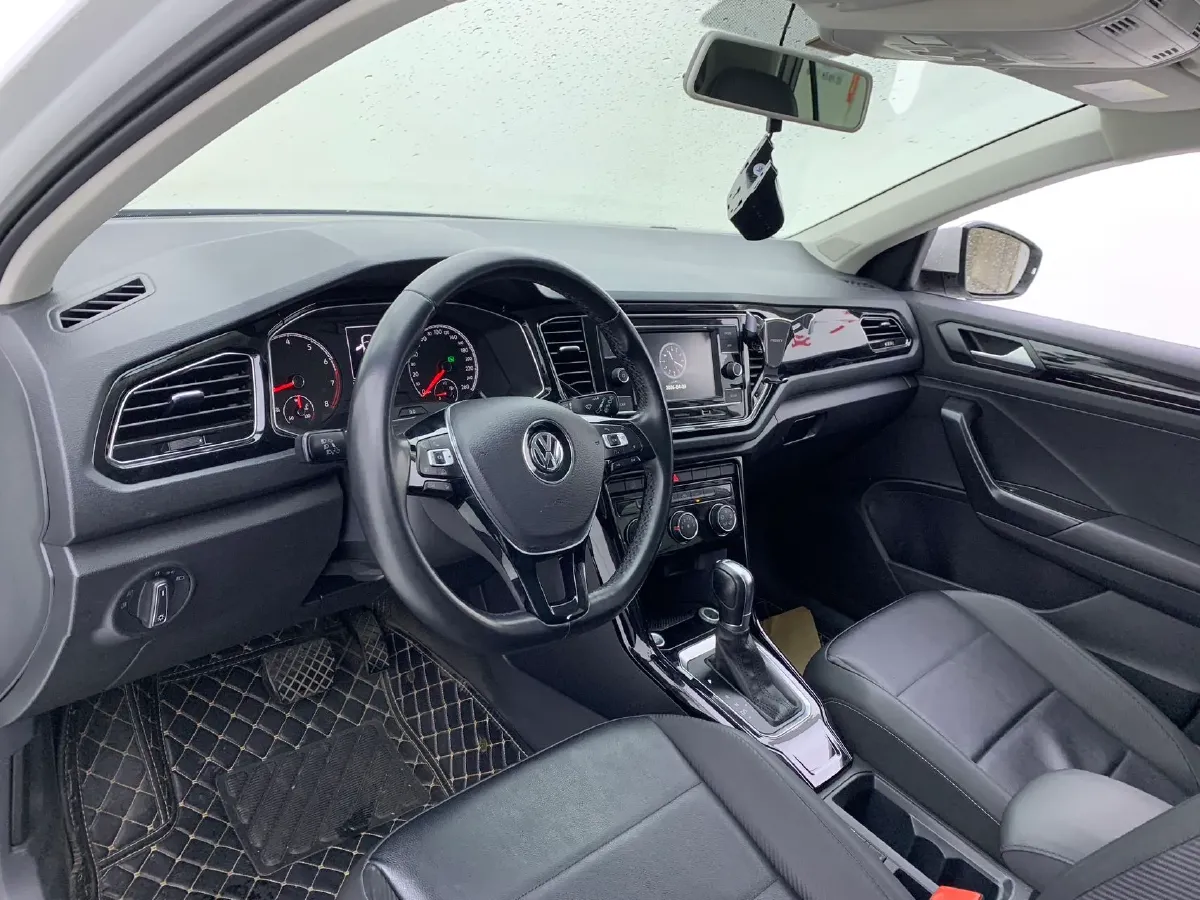 2018 Borgward BX7 2.0T 224HP L4 6AT,autocango,china used car exporter,china ev exporter,chinese used car exporter,chinese used ev exporter