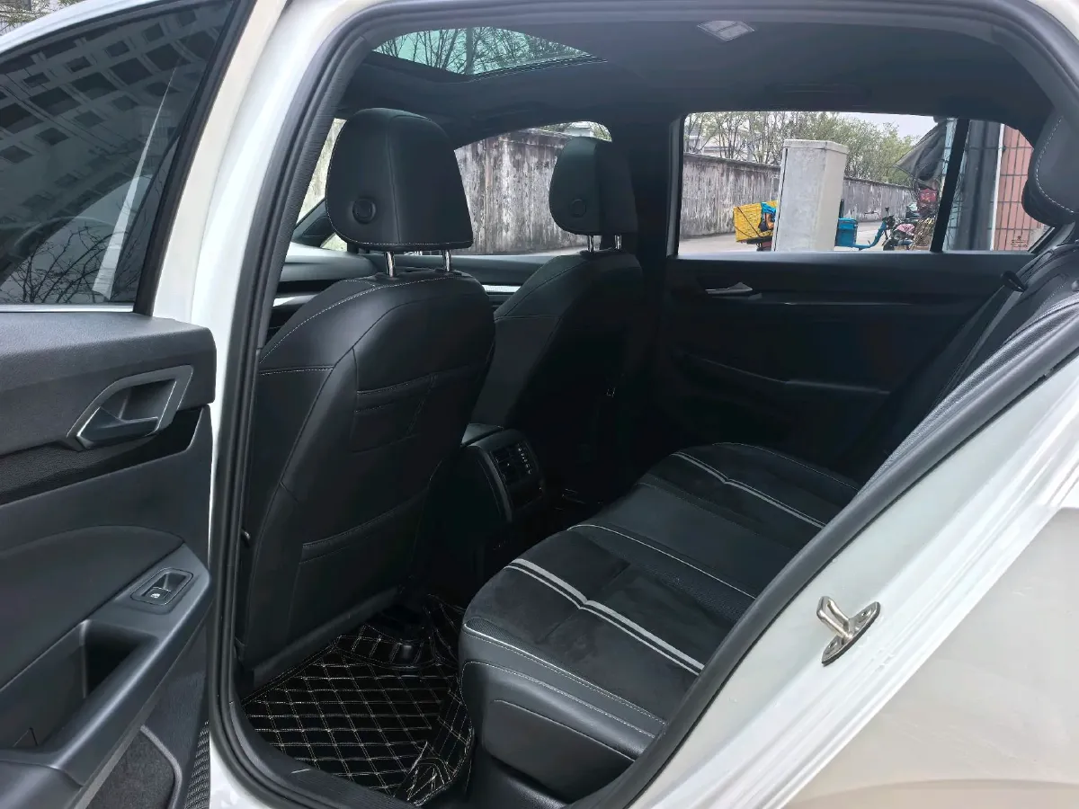 2021 Volkswagen Golf 1.4T 150HP L4 7DCT,autocango,china used car exporter,china ev exporter,chinese used car exporter,chinese used ev exporter