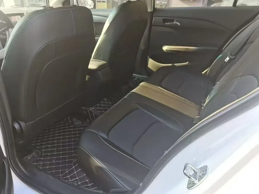 2016 Chevrolet Cavalier 1.5L 113HP L4 6AT,autocango,china used car exporter,china ev exporter,chinese used car exporter,chinese used ev exporter