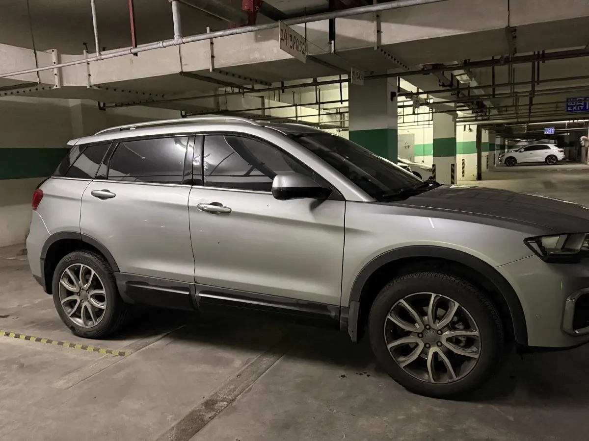 2018 Haval H6 Coupe 1.5T 169HP L4 7DCT,autocango,china used car exporter,china ev exporter,chinese used car exporter,chinese used ev exporter