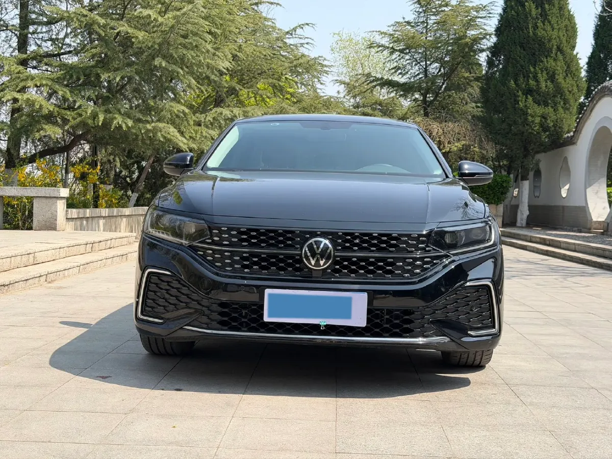 2022 Skoda Kodiak GT 2.0T 186HP L4 7DCT,autocango,china used car exporter,china ev exporter,chinese used car exporter,chinese used ev exporter