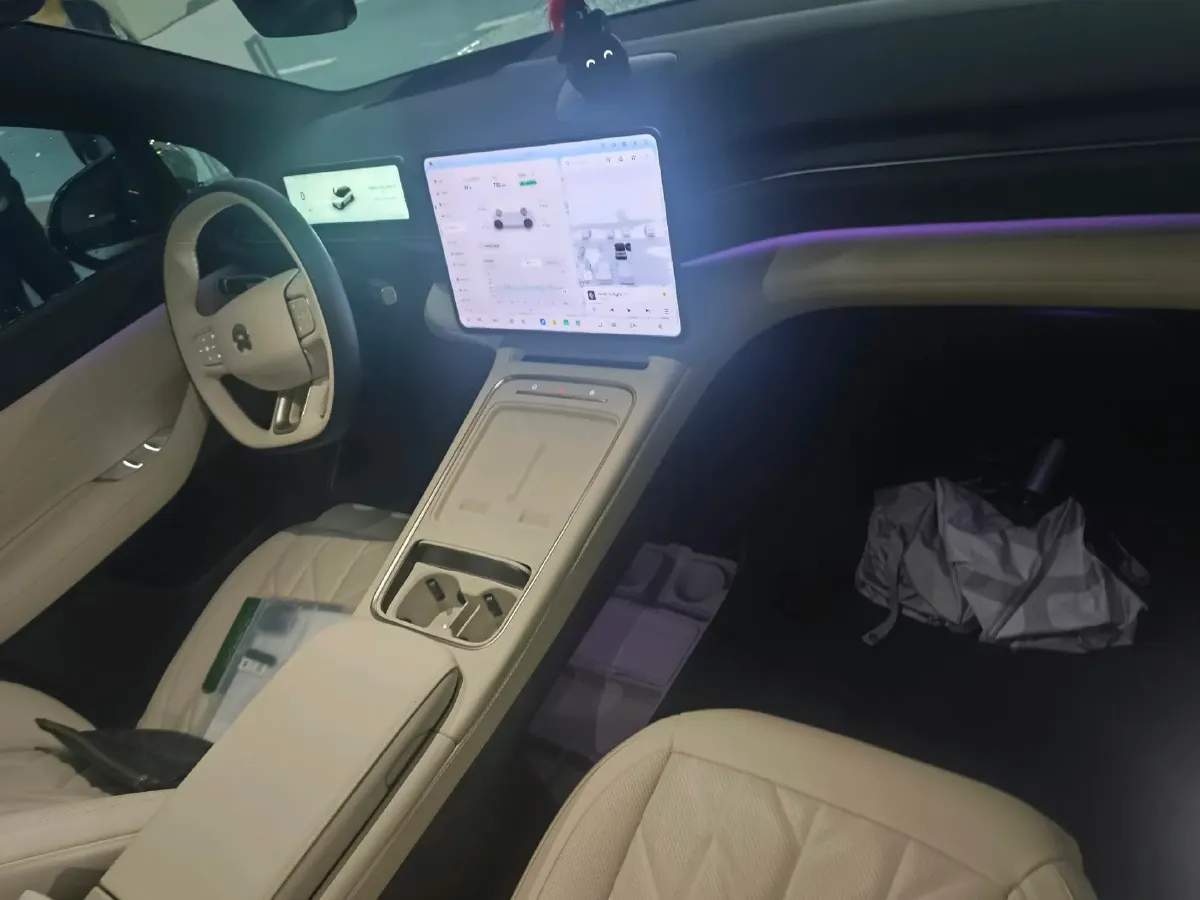 2025 NIO ES6 BEV,autocango,china used car exporter,china ev exporter,chinese used car exporter,chinese used ev exporter