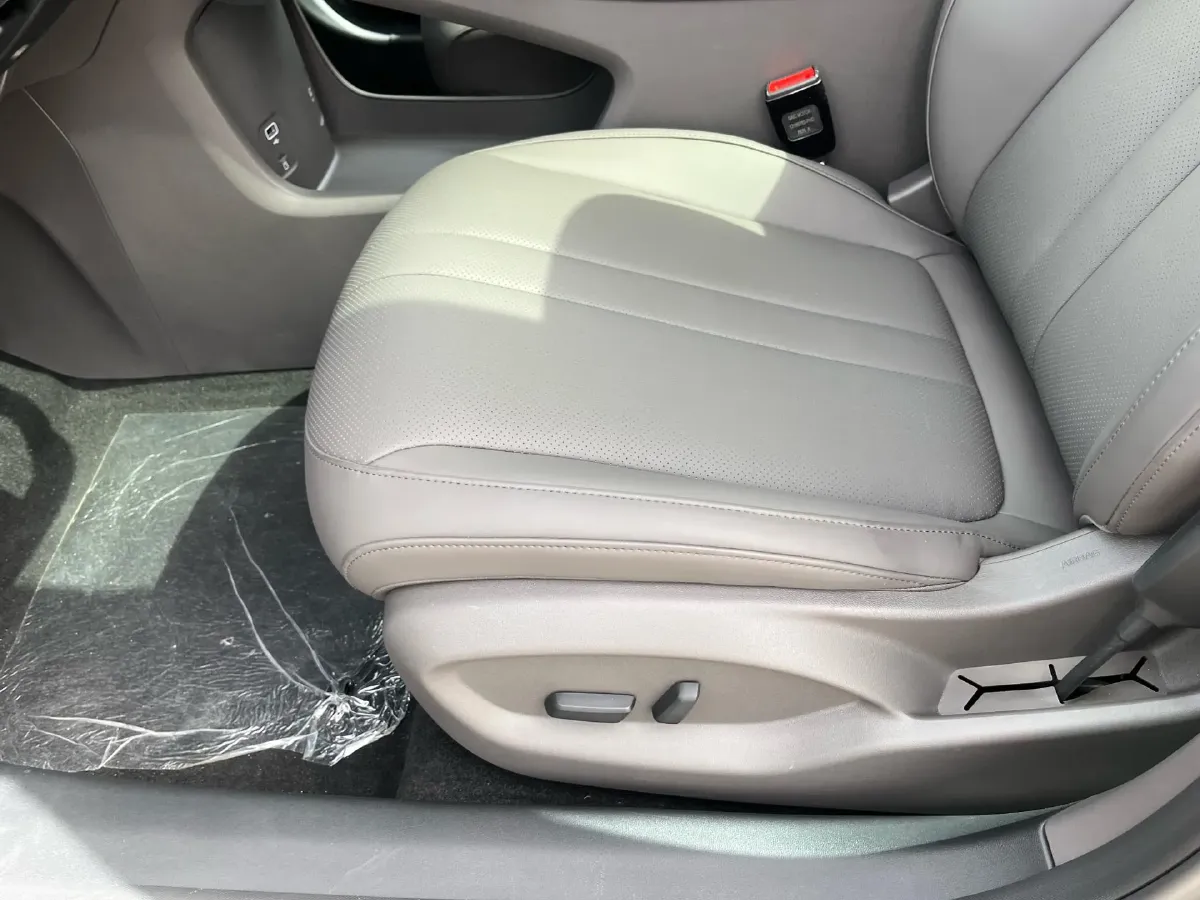 2025 HIMA Shangjie H5 BEV,autocango,china used car exporter,china ev exporter,chinese used car exporter,chinese used ev exporter