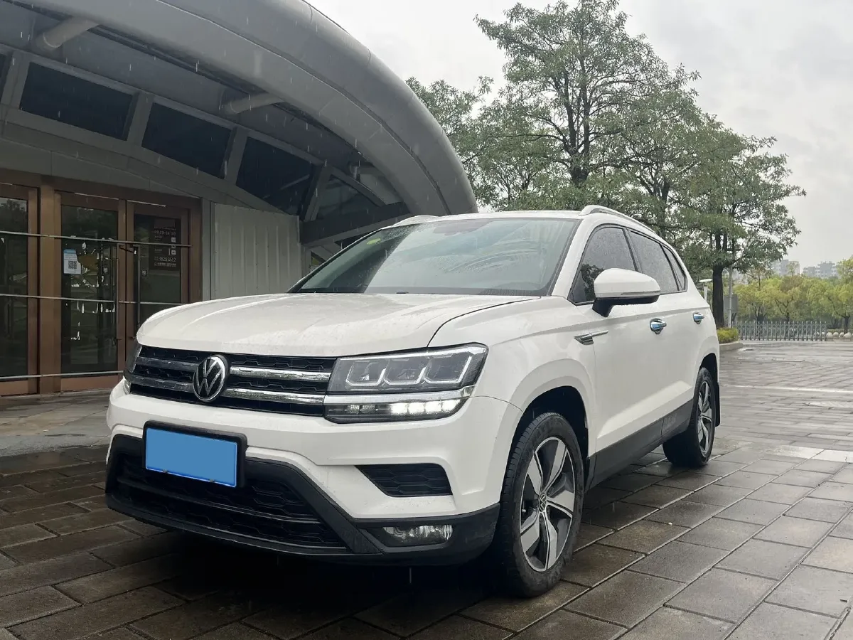2021 Volkswagen Tharu 1.4T 150HP L4 7DCT,autocango,china used car exporter,china ev exporter,chinese used car exporter,chinese used ev exporter