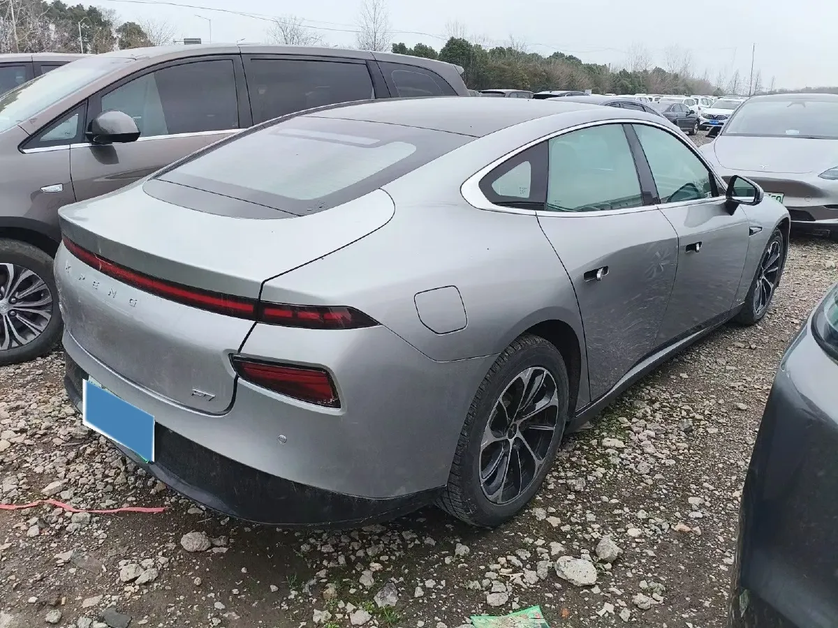 2022 Xpeng P7 BEV 60.2KWH,autocango,china used car exporter,china ev exporter,chinese used car exporter,chinese used ev exporter