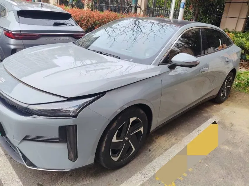 2023 Geely Galaxy L6 1.5T 163HP L4 3DHT PHEV,autocango,china used car exporter,china ev exporter,chinese used car exporter,chinese used ev exporter