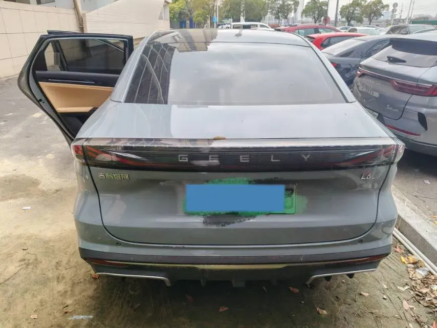 2023 Geely Galaxy L6 1.5T 163HP L4 3DHT PHEV,autocango,china used car exporter,china ev exporter,chinese used car exporter,chinese used ev exporter