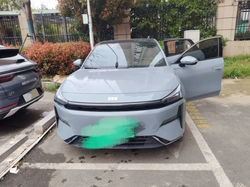 2023 Geely Galaxy L6 1.5T 163HP L4 3DHT PHEV,autocango,china used car exporter,china ev exporter,chinese used car exporter,chinese used ev exporter