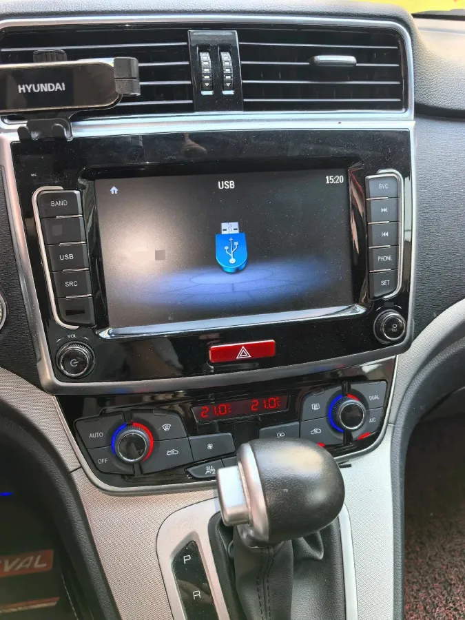 2019 Haval M6 1.5T 150HP L4 7DCT,autocango,china used car exporter,china ev exporter,chinese used car exporter,chinese used ev exporter