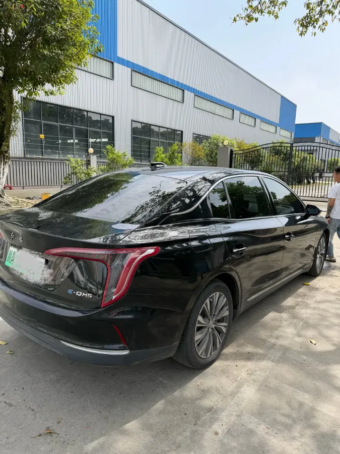 2022 HongQi E-QM5 BEV 54KWH,autocango,china used car exporter,china ev exporter,chinese used car exporter,chinese used ev exporter