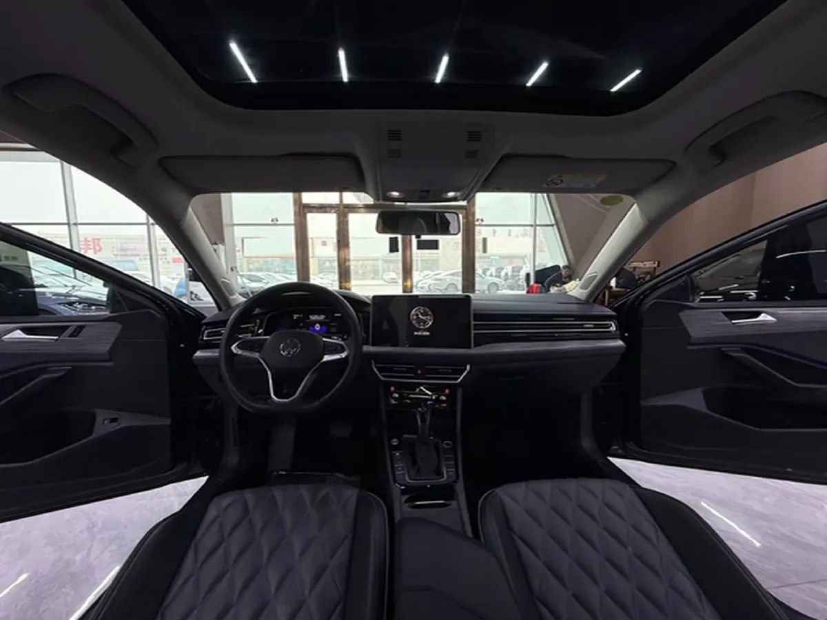 2023 Volkswagen Sagitar 1.4T 150HP L4 7DCT,autocango,china used car exporter,china ev exporter,chinese used car exporter,chinese used ev exporter