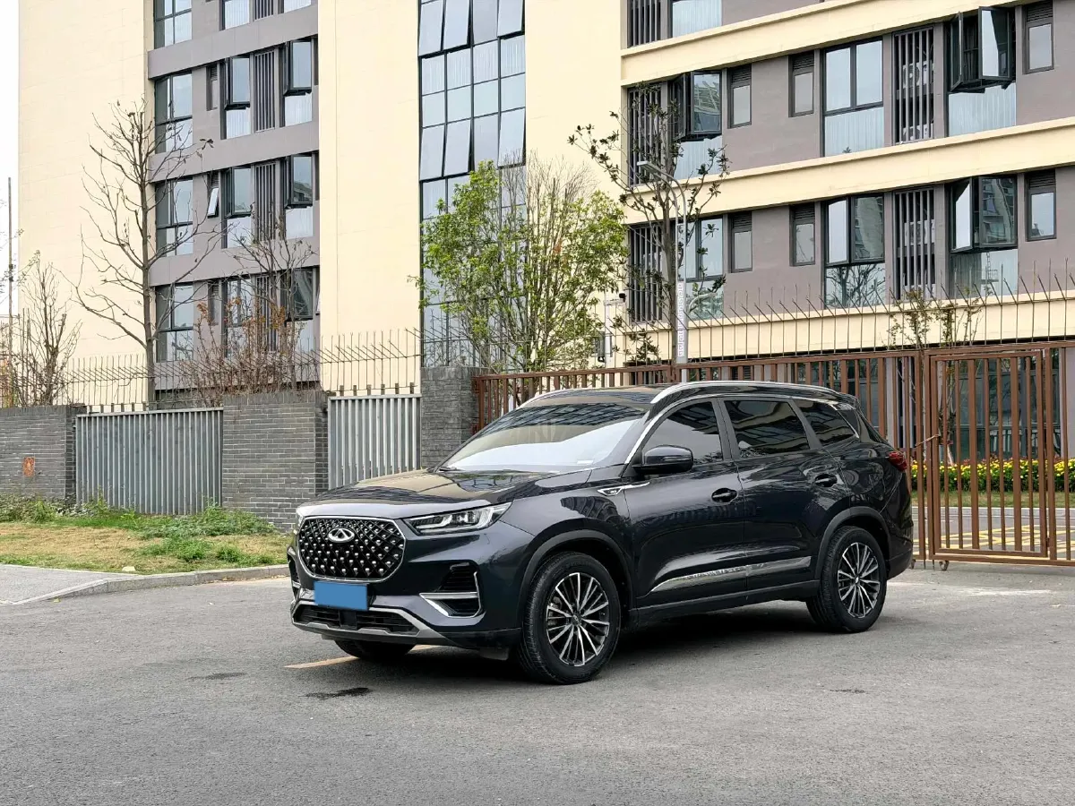 2021 Chery Tiggo 8 Plus 1.6T 197HP L4 7DCT,autocango,china used car exporter,china ev exporter,chinese used car exporter,chinese used ev exporter