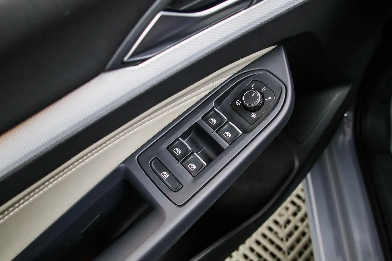 2021 Volkswagen Golf 1.4T 150HP L4 7DCT,autocango,china used car exporter,china ev exporter,chinese used car exporter,chinese used ev exporter