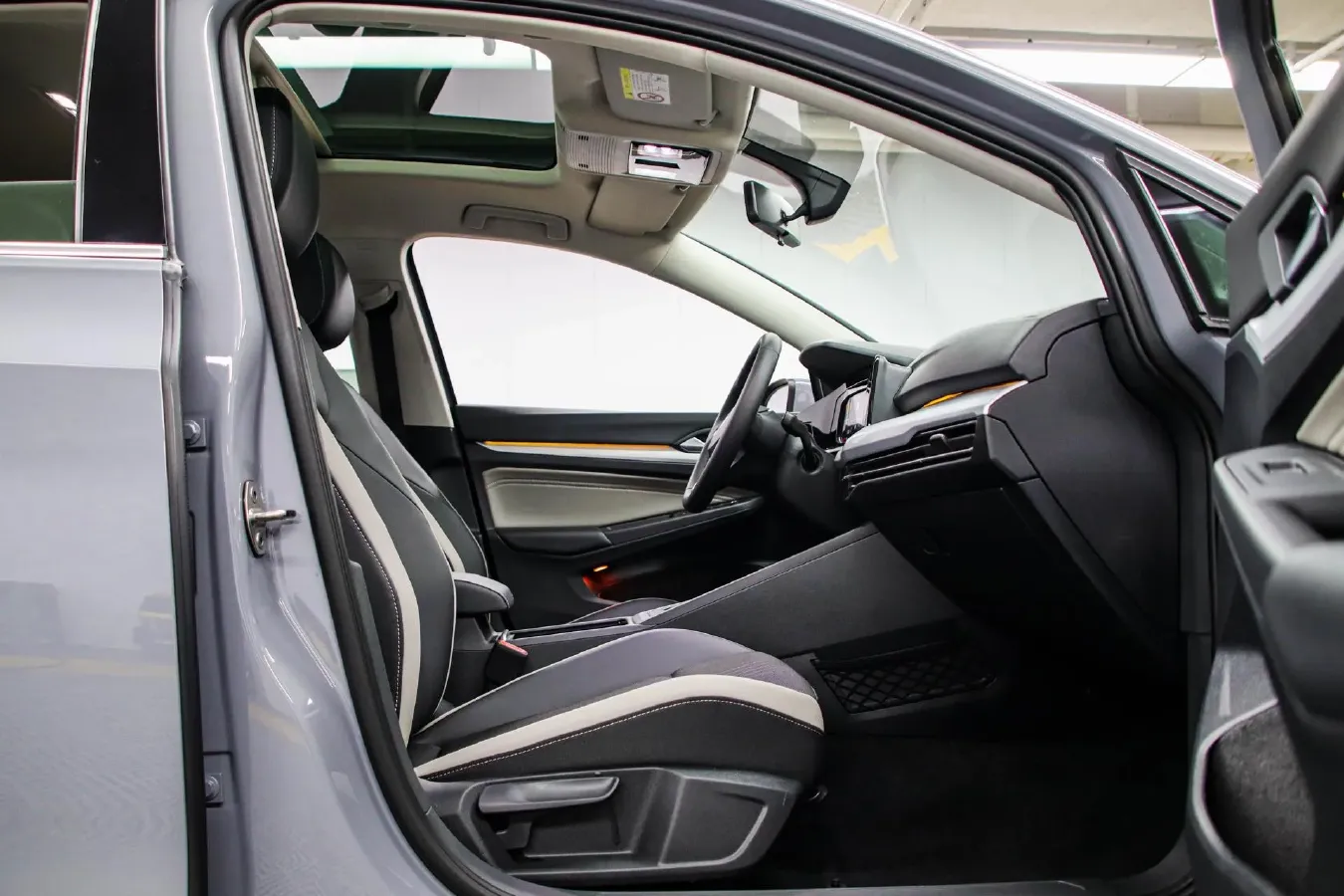 2021 Volkswagen Golf 1.4T 150HP L4 7DCT,autocango,china used car exporter,china ev exporter,chinese used car exporter,chinese used ev exporter