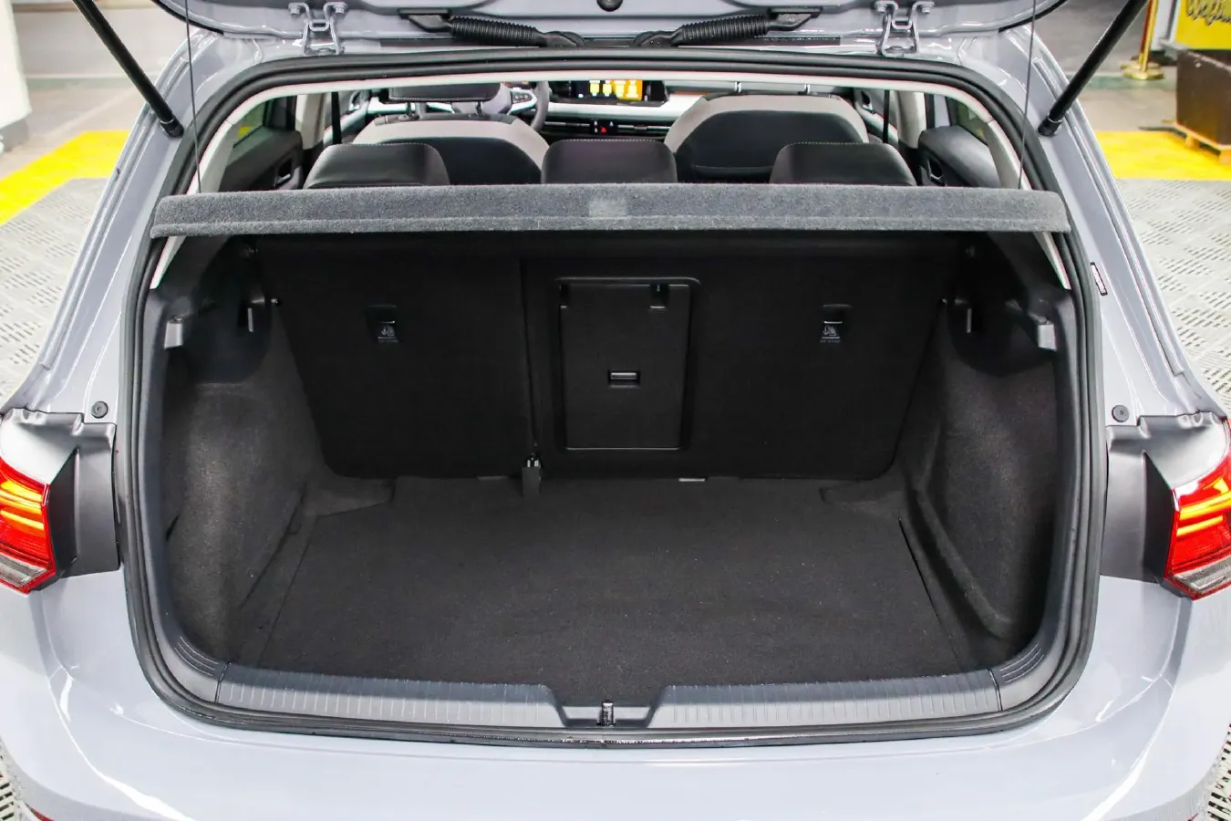 2021 Volkswagen Golf 1.4T 150HP L4 7DCT,autocango,china used car exporter,china ev exporter,chinese used car exporter,chinese used ev exporter