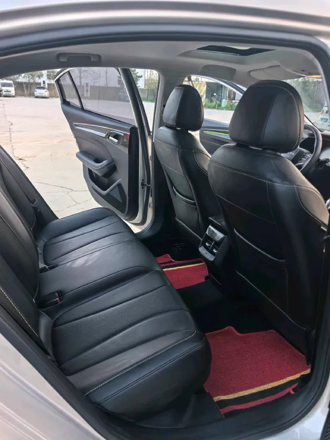 2021 Roewe i5 1.5L 120HP L4 CVT,autocango,china used car exporter,china ev exporter,chinese used car exporter,chinese used ev exporter