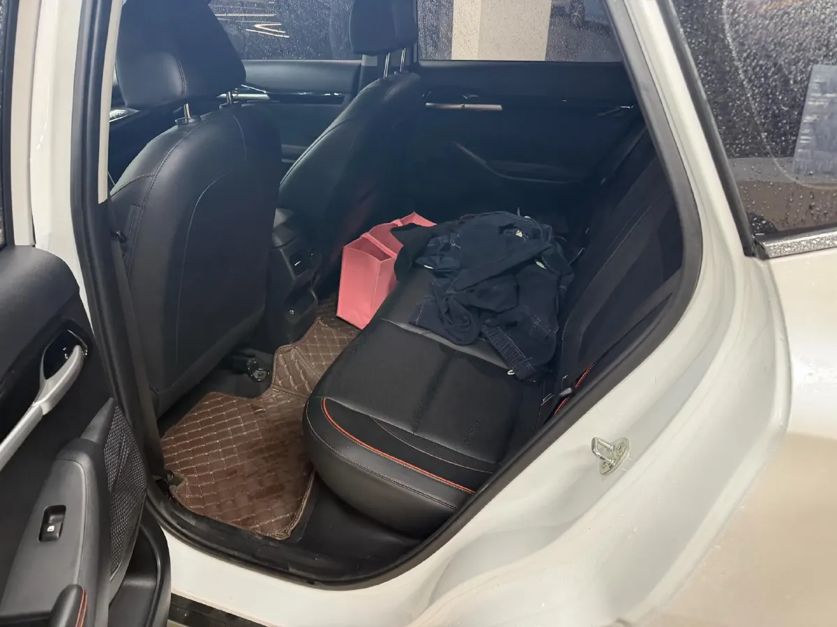 2023 Kia Seltos 1.5L 115HP L4 CVT,autocango,china used car exporter,china ev exporter,chinese used car exporter,chinese used ev exporter