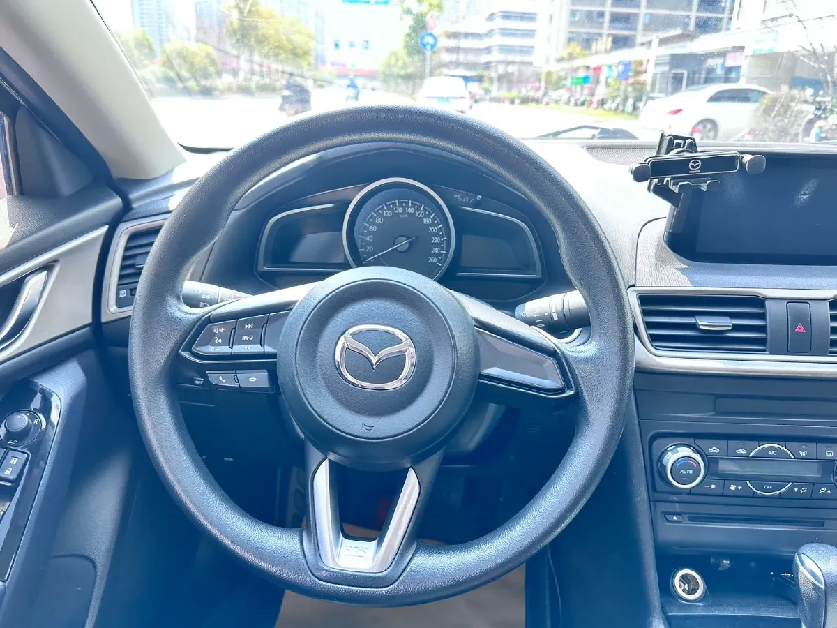 2019 Mazda 3 Axela 1.5L 117HP L4 6AT,autocango,china used car exporter,china ev exporter,chinese used car exporter,chinese used ev exporter