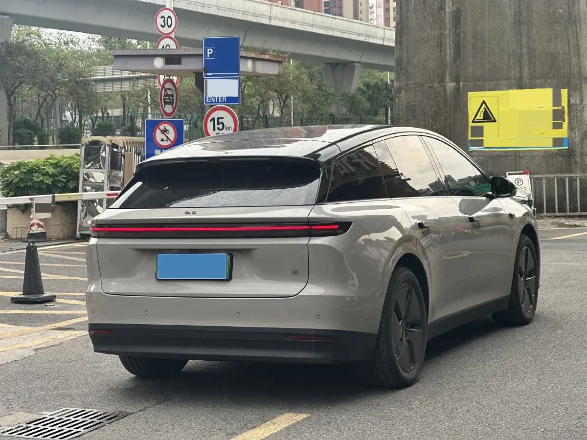 2025 Li i6 BEV,autocango,china used car exporter,china ev exporter,chinese used car exporter,chinese used ev exporter