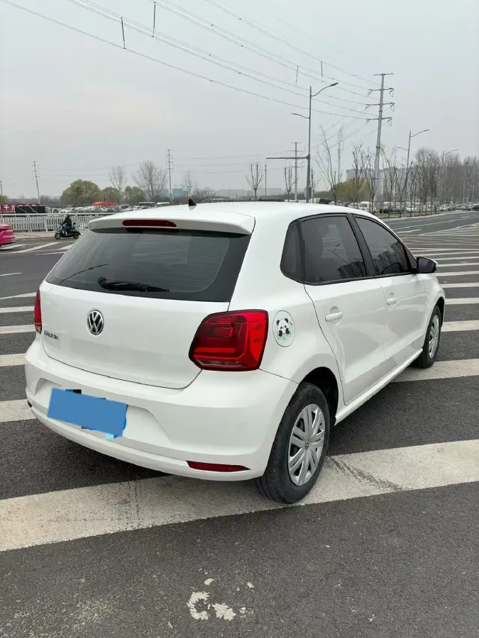 2016 Volkswagen Polo 1.4L 90HP L4 6AT,autocango,china used car exporter,china ev exporter,chinese used car exporter,chinese used ev exporter