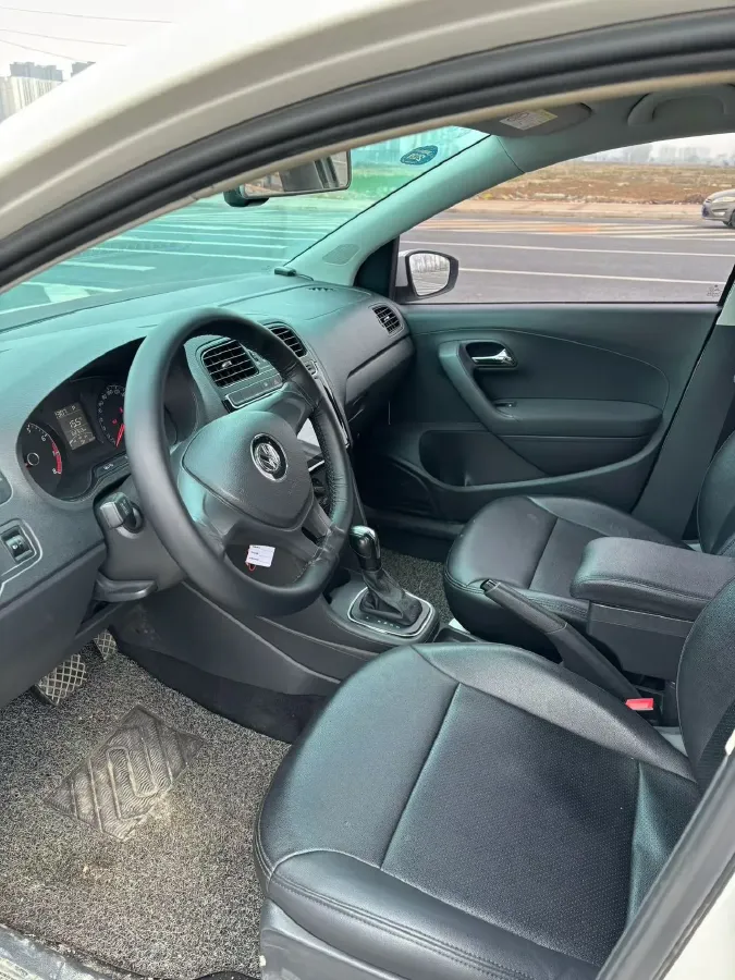 2016 Volkswagen Polo 1.4L 90HP L4 6AT,autocango,china used car exporter,china ev exporter,chinese used car exporter,chinese used ev exporter