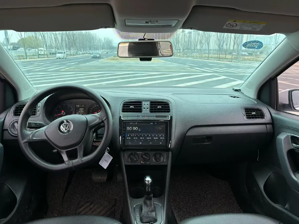 2016 Volkswagen Polo 1.4L 90HP L4 6AT,autocango,china used car exporter,china ev exporter,chinese used car exporter,chinese used ev exporter