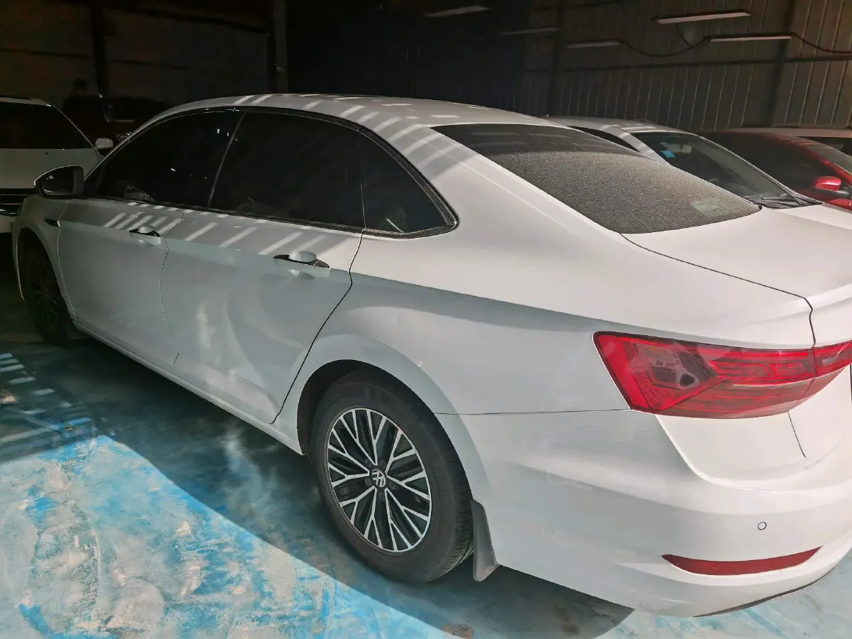 2019 Jeep Renegade 1.3T 173HP L4 7DCT,autocango,china used car exporter,china ev exporter,chinese used car exporter,chinese used ev exporter