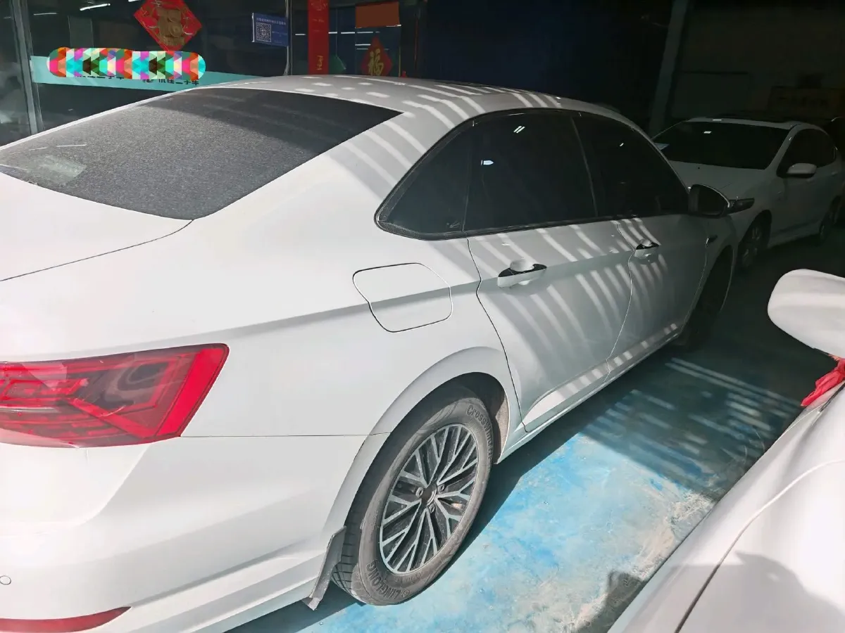 2019 Jeep Renegade 1.3T 173HP L4 7DCT,autocango,china used car exporter,china ev exporter,chinese used car exporter,chinese used ev exporter