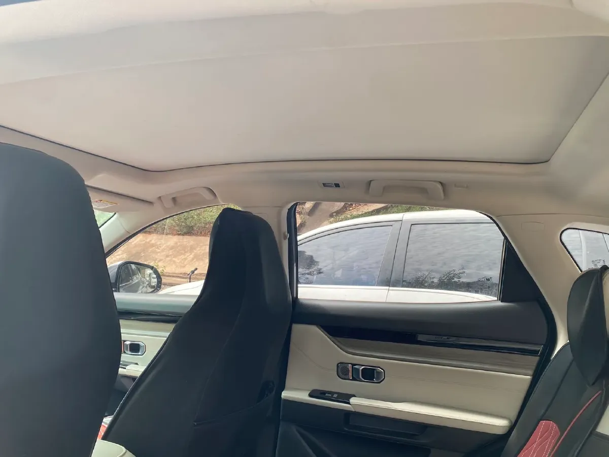 2022 Jetour DASHING 1.6T 197HP L4 7DCT,autocango,china used car exporter,china ev exporter,chinese used car exporter,chinese used ev exporter