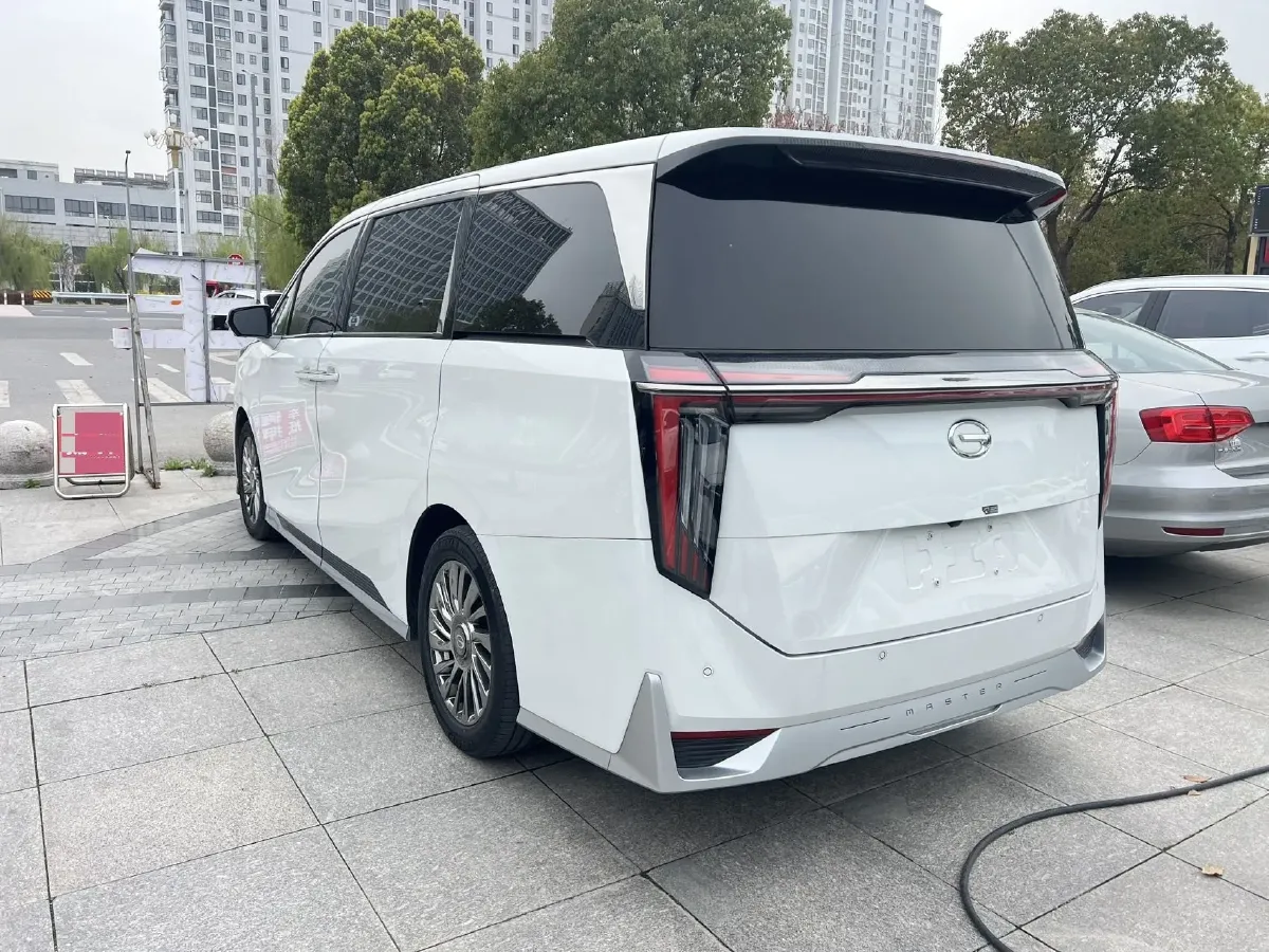 2023 GAC Trumpchi M8 2.0T 252HP L4 8AT,autocango,china used car exporter,china ev exporter,chinese used car exporter,chinese used ev exporter