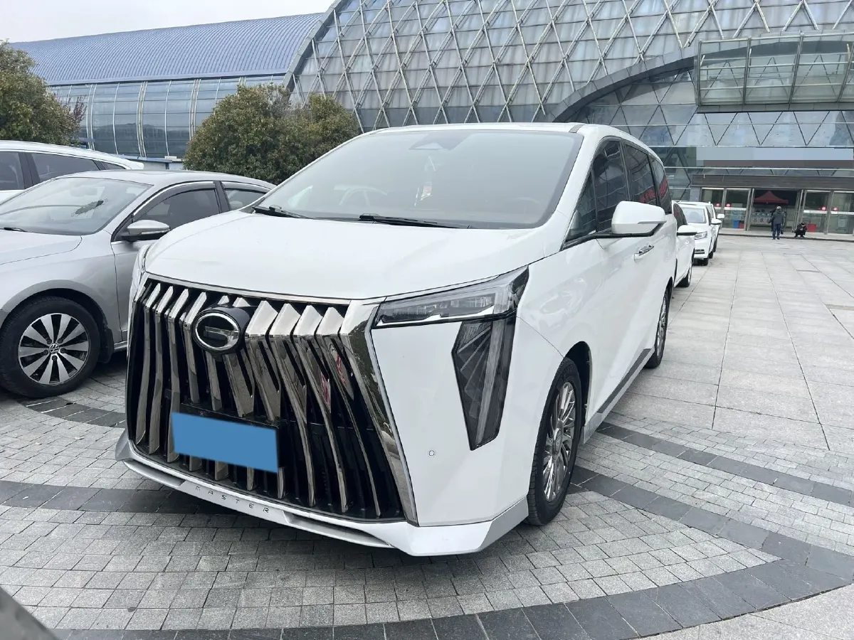 2023 GAC Trumpchi M8 2.0T 252HP L4 8AT,autocango,china used car exporter,china ev exporter,chinese used car exporter,chinese used ev exporter