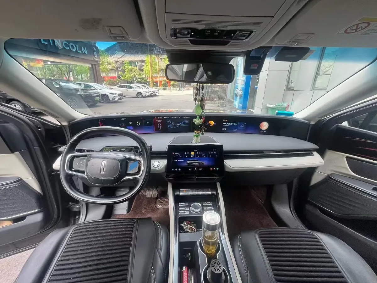 2023 Lincoln Nautilus 2.0T 261HP L4 8AT,autocango,china used car exporter,china ev exporter,chinese used car exporter,chinese used ev exporter