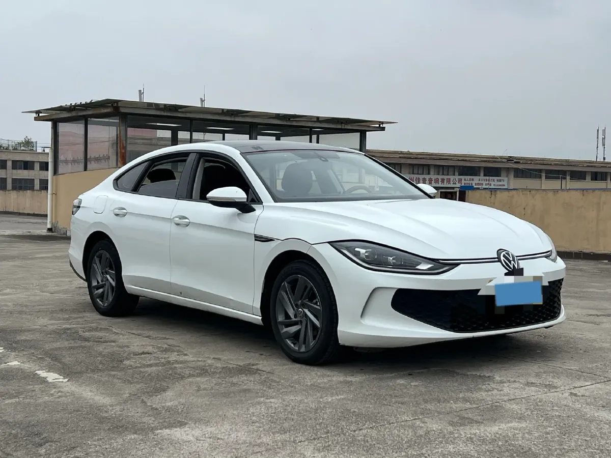 2024 Volkswagen Lamando 1.2T 116HP L4 7DCT,autocango,china used car exporter,china ev exporter,chinese used car exporter,chinese used ev exporter
