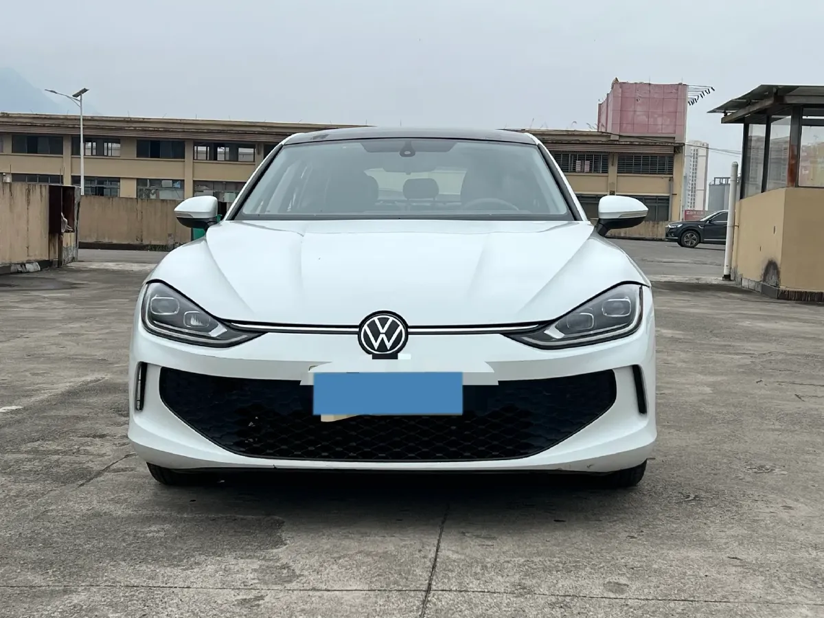 2024 Volkswagen Lamando 1.2T 116HP L4 7DCT,autocango,china used car exporter,china ev exporter,chinese used car exporter,chinese used ev exporter