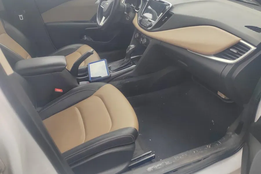 2022 Chevrolet Monza 1.5L 113HP L4 6AT,autocango,china used car exporter,china ev exporter,chinese used car exporter,chinese used ev exporter