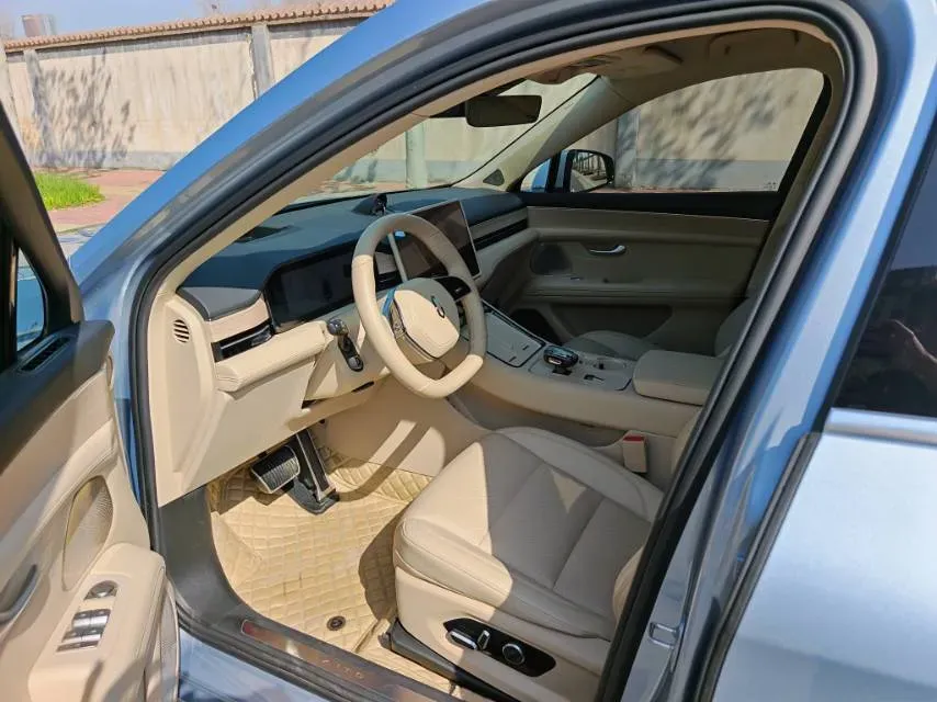 2024 AITO AITO M5 BEV 83KWH,autocango,china used car exporter,china ev exporter,chinese used car exporter,chinese used ev exporter