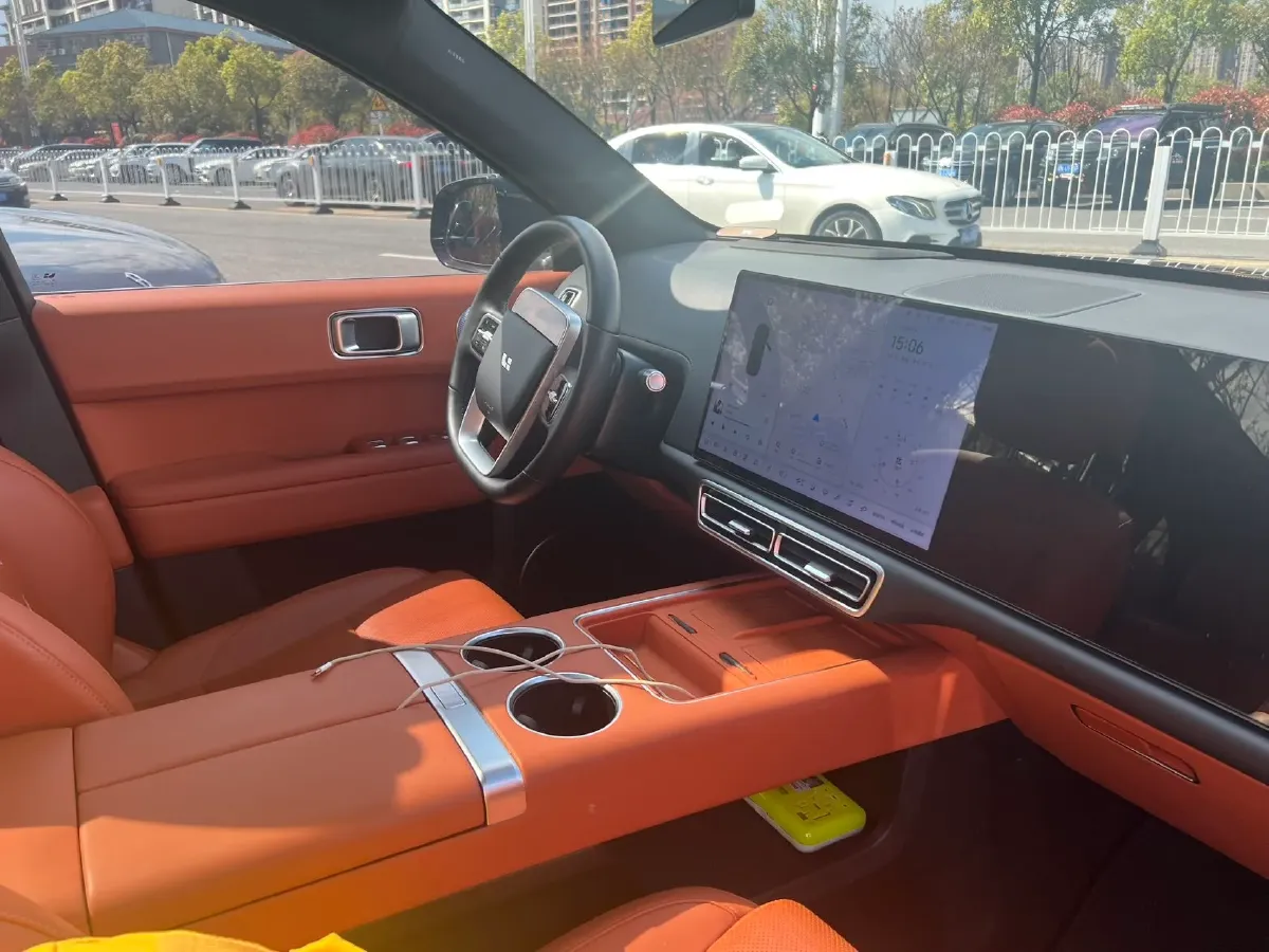 2024 Li L6 Range Extended 154HP L4 REEV 36.8KWH,autocango,china used car exporter,china ev exporter,chinese used car exporter,chinese used ev exporter