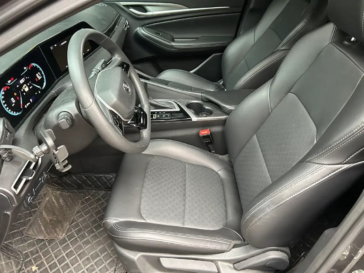 2023 ChangAn Eado 1.4T 160HP L4 7DCT,autocango,china used car exporter,china ev exporter,chinese used car exporter,chinese used ev exporter