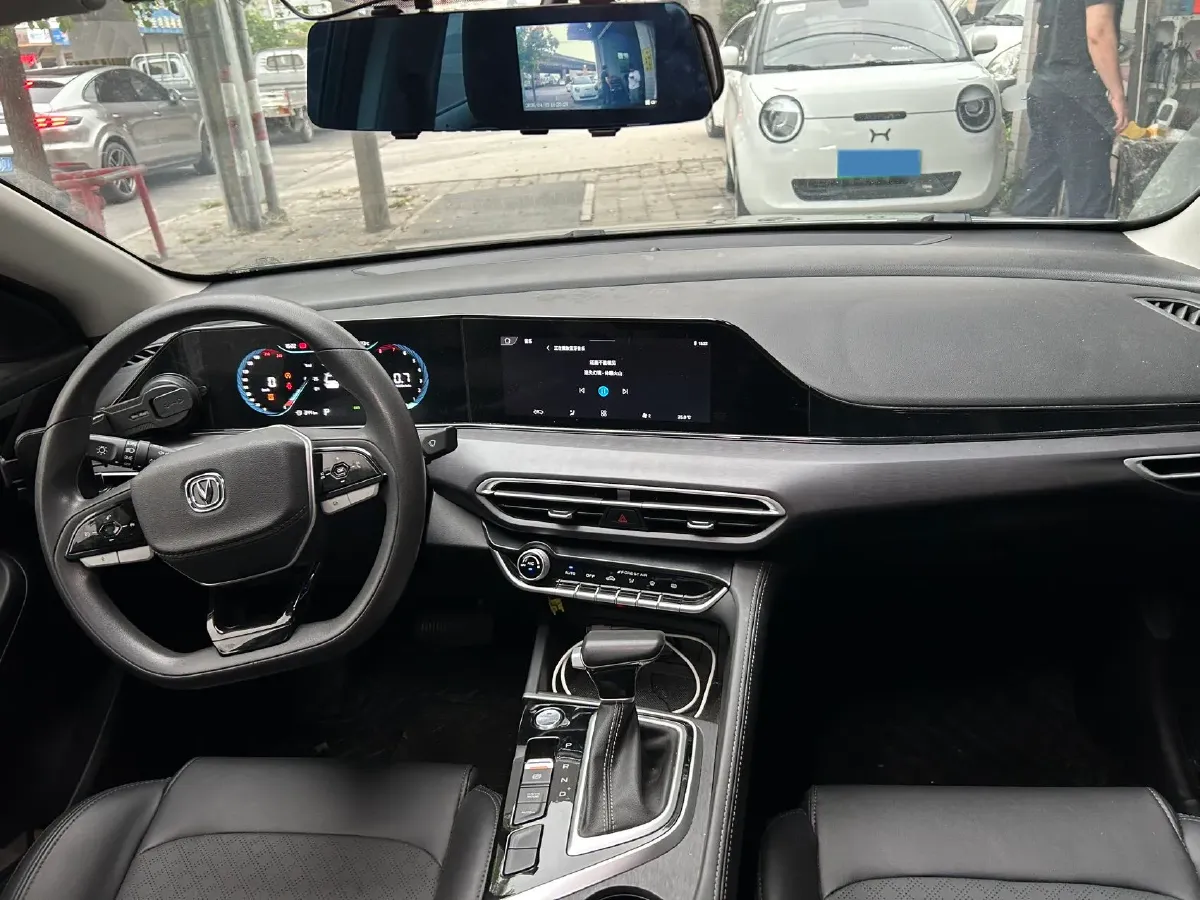 2023 ChangAn Eado 1.4T 160HP L4 7DCT,autocango,china used car exporter,china ev exporter,chinese used car exporter,chinese used ev exporter