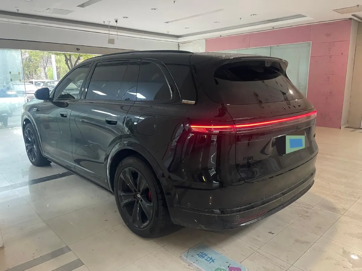 2026 AITO AITO M7 REEV 160HP REEV,autocango,china used car exporter,china ev exporter,chinese used car exporter,chinese used ev exporter