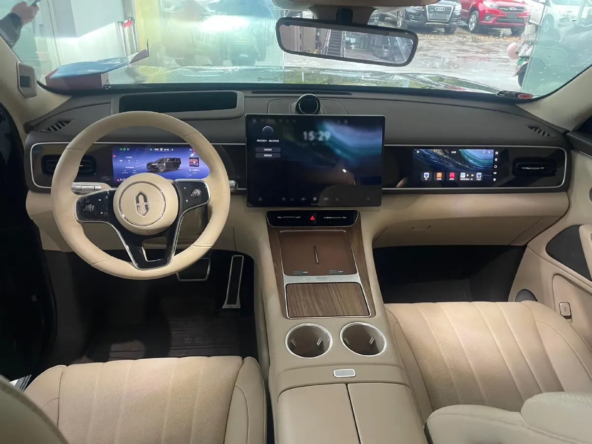 2026 AITO AITO M7 REEV 160HP REEV,autocango,china used car exporter,china ev exporter,chinese used car exporter,chinese used ev exporter