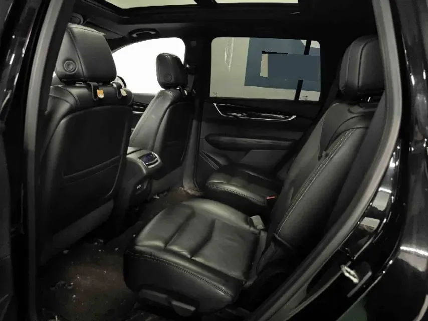 2021 Cadillac XT6 2.0T 237HP L4 9AT,autocango,china used car exporter,china ev exporter,chinese used car exporter,chinese used ev exporter