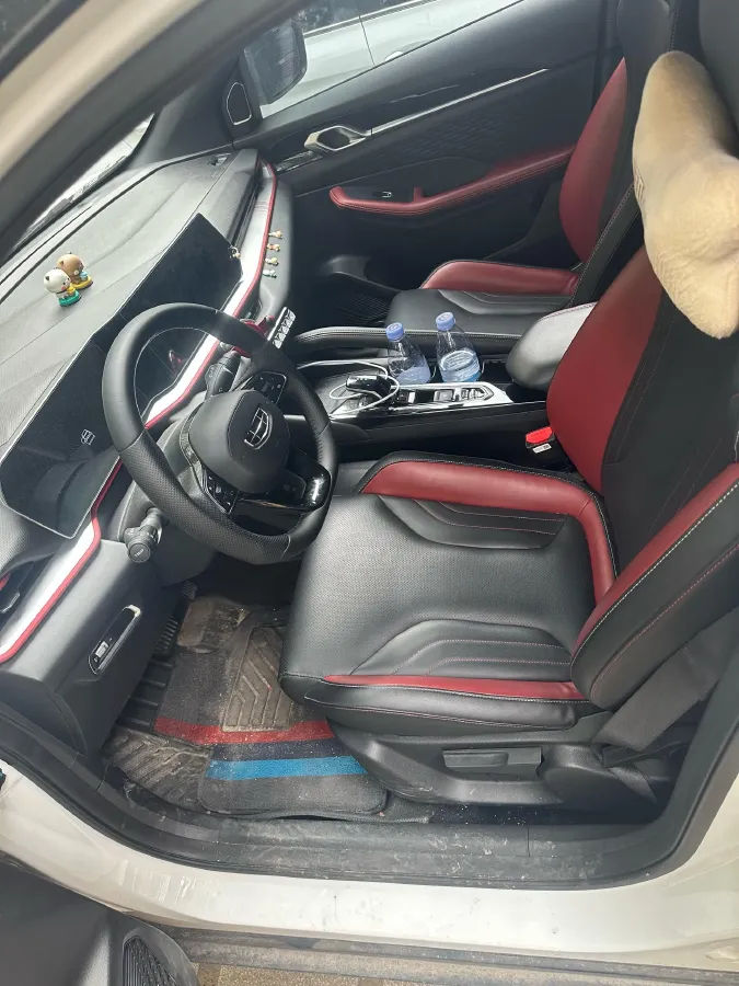 2022 Geely Coolray 1.5T 181HP L4 7DCT,autocango,china used car exporter,china ev exporter,chinese used car exporter,chinese used ev exporter