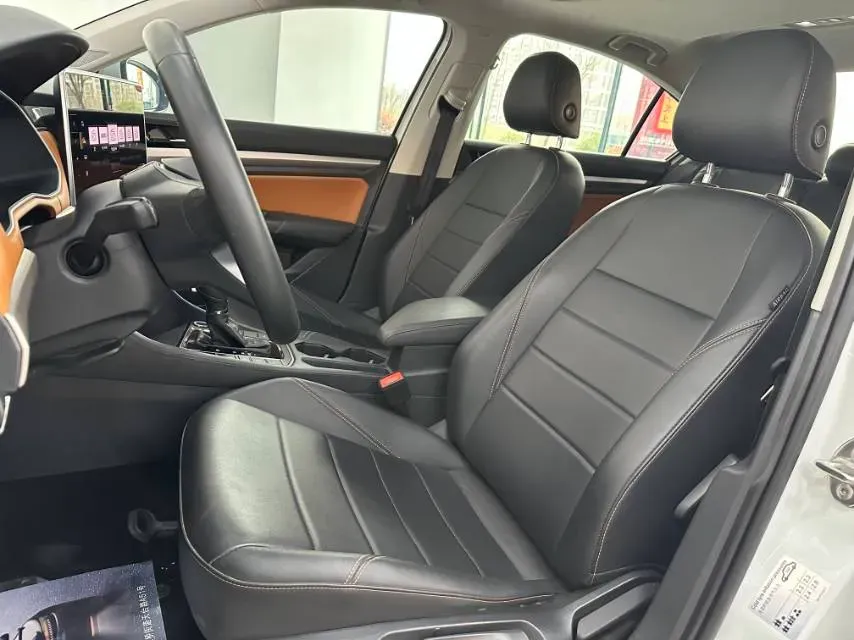 2023 Volkswagen Bora 1.2T 116HP L4 7DCT,autocango,china used car exporter,china ev exporter,chinese used car exporter,chinese used ev exporter