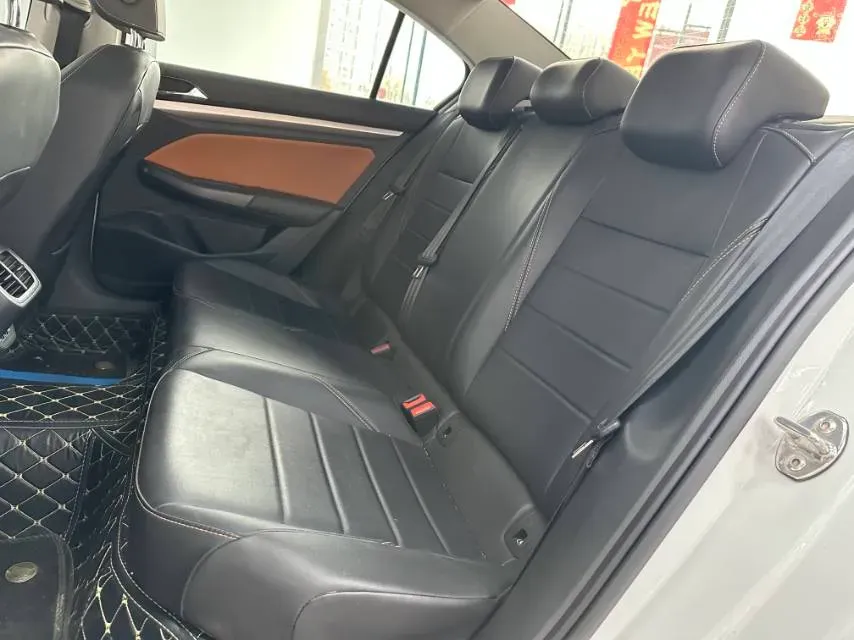 2023 Volkswagen Bora 1.2T 116HP L4 7DCT,autocango,china used car exporter,china ev exporter,chinese used car exporter,chinese used ev exporter