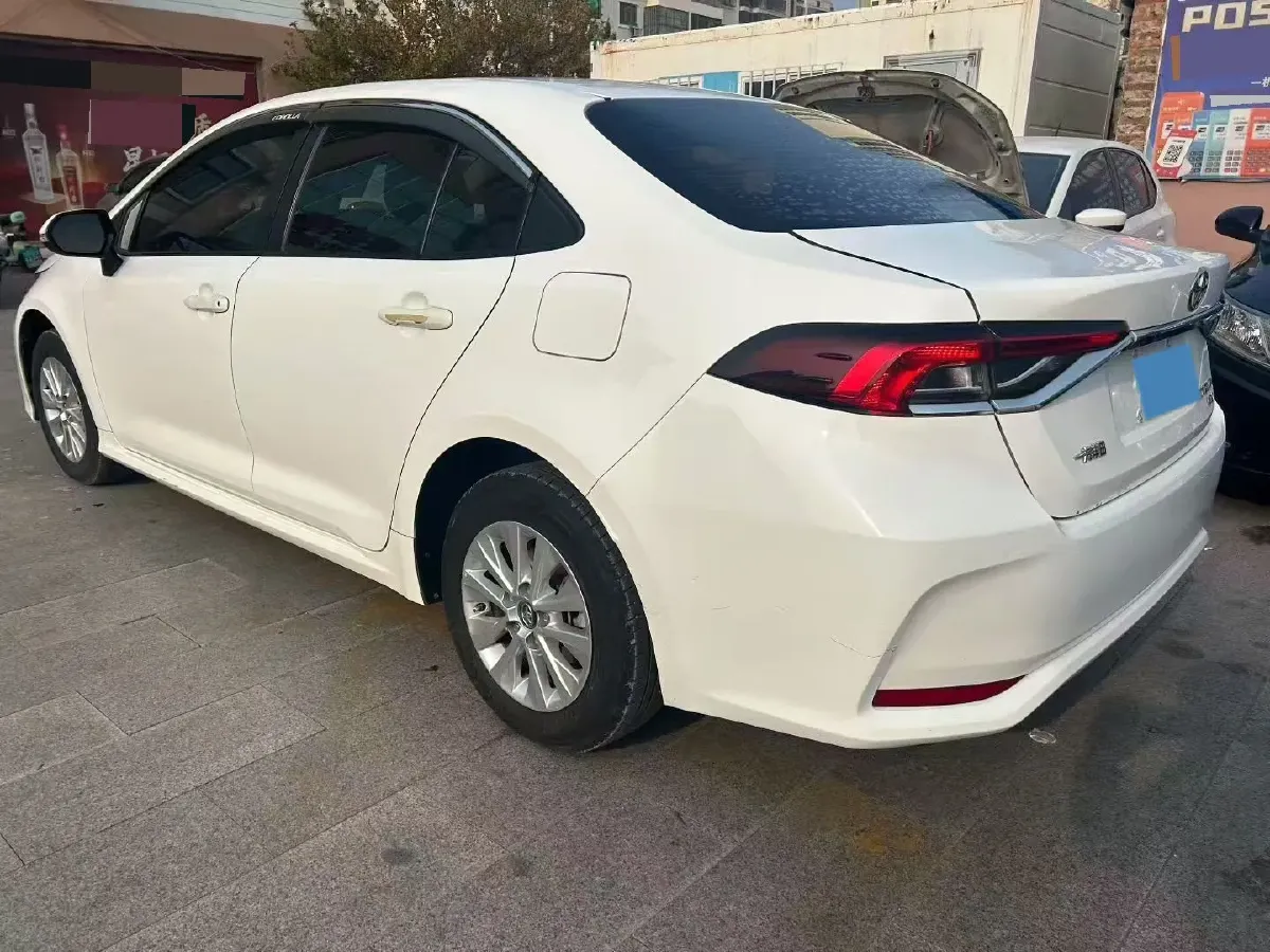 2021 Toyota Corolla 1.2T 116HP L4 CVT,autocango,china used car exporter,china ev exporter,chinese used car exporter,chinese used ev exporter