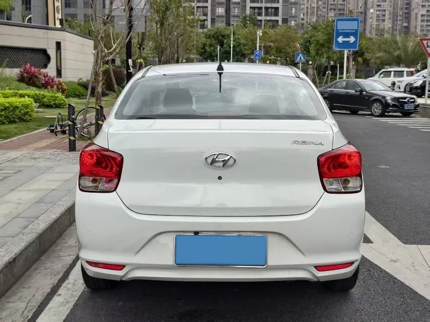 2017 Hyundai Reina 1.4L 95HP L4 4AT,autocango,china used car exporter,china ev exporter,chinese used car exporter,chinese used ev exporter