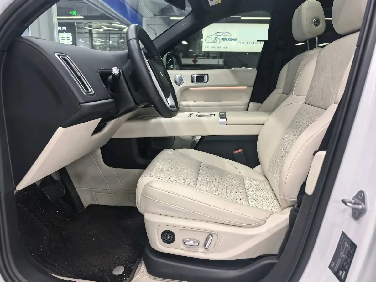 2024 Li L6 Range Extended 154HP L4 REEV 36.8KWH,autocango,china used car exporter,china ev exporter,chinese used car exporter,chinese used ev exporter