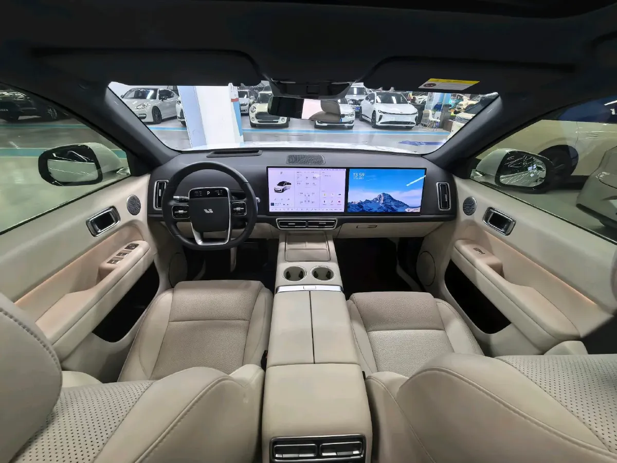 2024 Li L6 Range Extended 154HP L4 REEV 36.8KWH,autocango,china used car exporter,china ev exporter,chinese used car exporter,chinese used ev exporter